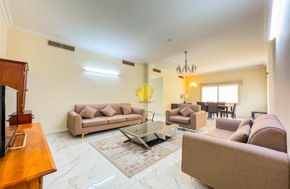 Apartment - 2 Bedrooms - 2 Bathrooms for rent in Al Juffair - Capital Governorate