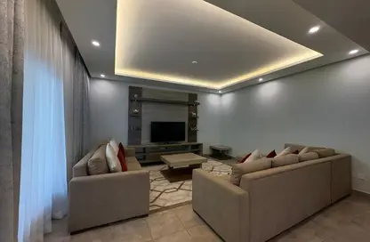 Villa - 3 Bedrooms - 4 Bathrooms for rent in Al Juffair - Capital Governorate