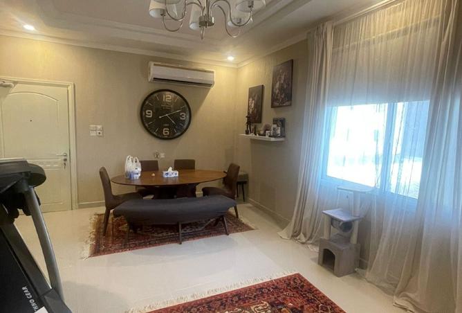 967014 - Property Image 2