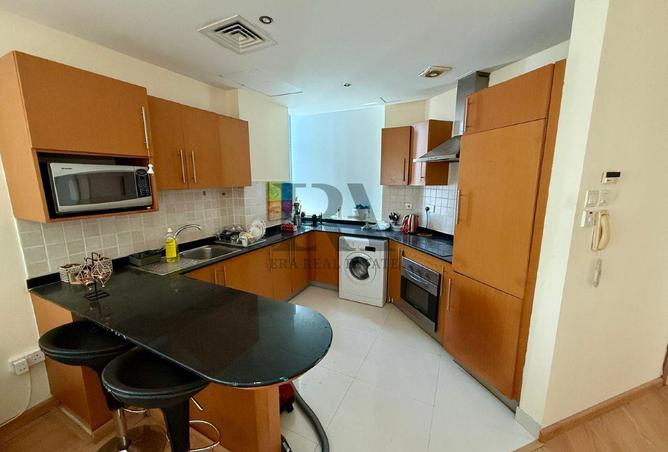 967612 - Property Image 3