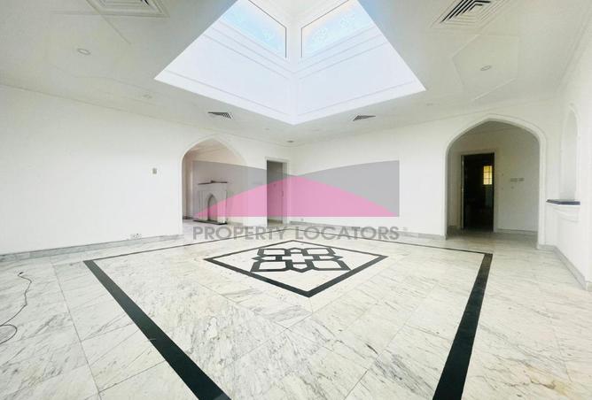 951083 - Property Image 3