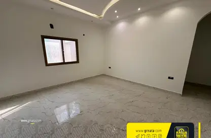 Empty Room image for: Whole Building - Studio for sale in Saar - Northern Governorate, Image 1