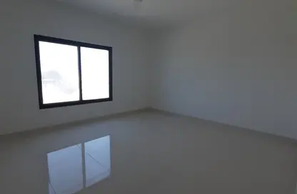 Office Space - Studio - 2 Bathrooms for rent in Tubli - Central Governorate