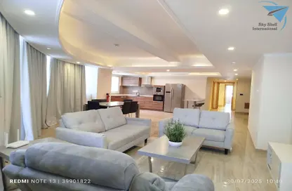 Apartment - 2 Bedrooms - 2 Bathrooms for rent in Al Juffair - Capital Governorate