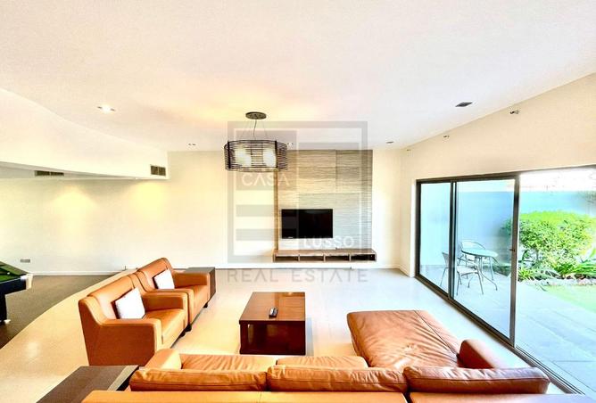 967538 - Property Image 2