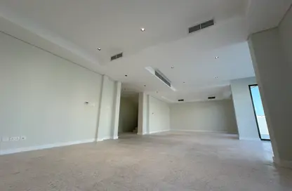 Villa - 4 Bedrooms - 3 Bathrooms for rent in Riffa Views - Riffa - Southern Governorate