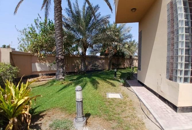 950562 - Property Image 3