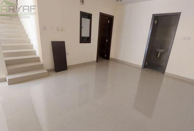 970057 - Property Image 3