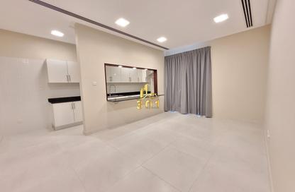 Apartment - 2 Bedrooms - 2 Bathrooms for rent in Al Burhama - Manama - Capital Governorate