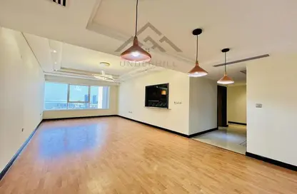 Apartment - 3 Bedrooms - 3 Bathrooms for sale in Abraj Al Lulu - Manama - Capital Governorate