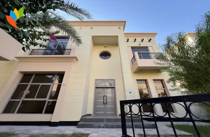 Compound - 5 Bedrooms - 6 Bathrooms for rent in Hamala - Northern Governorate