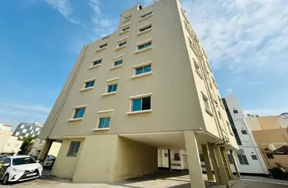 Apartment - 3 Bedrooms - 2 Bathrooms for rent in Mahooz - Manama - Capital Governorate