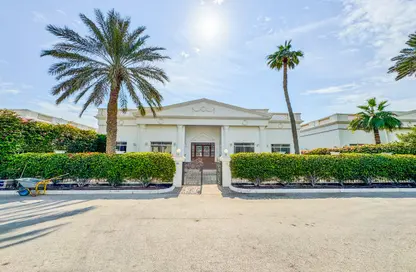 فيلا - 4 غرف نوم - 4 حمامات للايجار في سار - المحافظة الشمالية فيلا - 4 غرف نوم - 4 حمامات للايجار في سار - المحافظة الشمالية