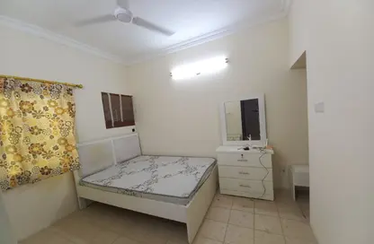 Apartment - 2 Bedrooms - 2 Bathrooms for rent in Gudaibiya - Manama - Capital Governorate