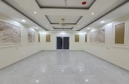 Apartment - 4 Bedrooms - 4 Bathrooms for sale in Hidd - Muharraq Governorate