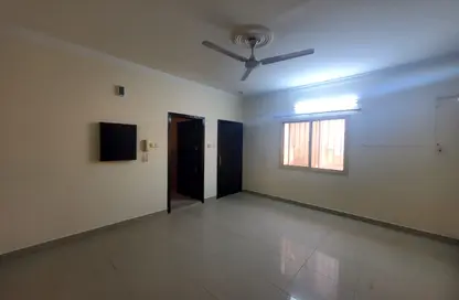 Apartment - 2 Bedrooms - 2 Bathrooms for rent in Hidd - Muharraq Governorate