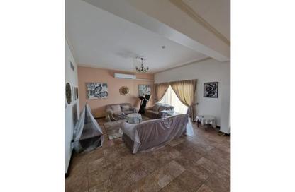 Apartment - 2 Bedrooms - 2 Bathrooms for rent in Al Juffair - Capital Governorate