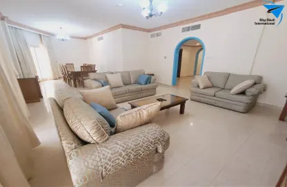 Apartment - 3 Bedrooms - 3 Bathrooms for rent in Al Juffair - Capital Governorate