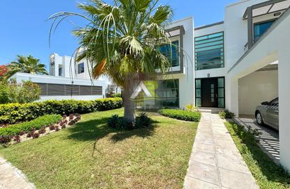 Villa - 5 Bedrooms - 5 Bathrooms for sale in Amwaj Avenue - Amwaj Islands - Muharraq Governorate