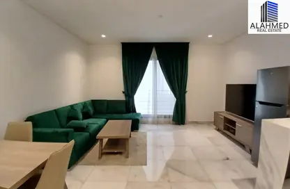 Apartment - 2 Bedrooms - 2 Bathrooms for rent in Segaya - Manama - Capital Governorate