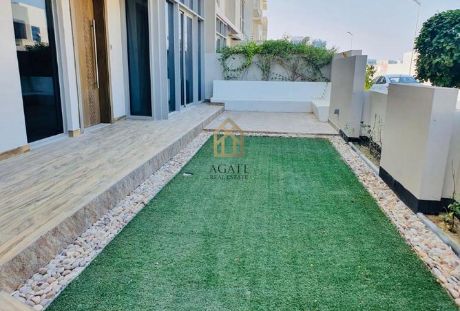 968929 - Property Image 2