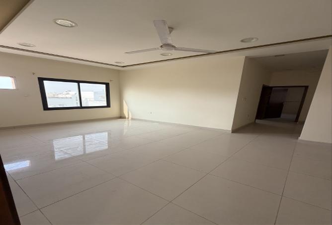 984598 - Property Image 3