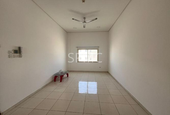 978048 - Property Main Image