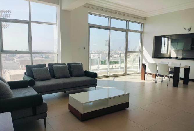 963645 - Property Main Image