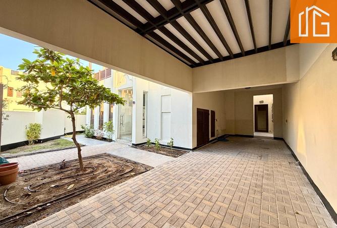 969483 - Property Image 2