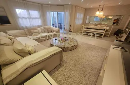 Villa - 3 Bedrooms - 4 Bathrooms for sale in Dumistan - Northern Governorate