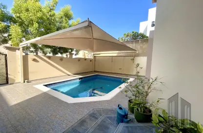 Pool image for: Villa - 3 Bedrooms - 4 Bathrooms for rent in Galali - Muharraq Governorate, Image 1