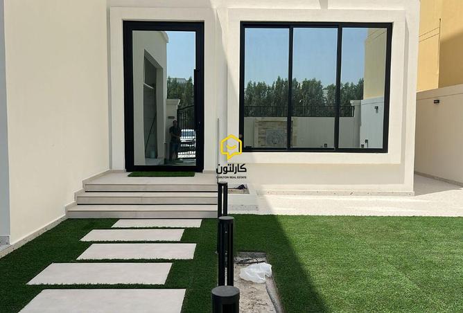 983880 - Property Image 3