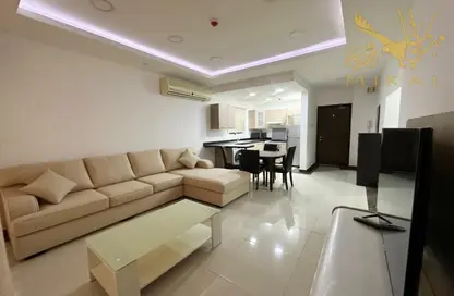 Apartment - 1 Bedroom - 2 Bathrooms for rent in Busaiteen - Muharraq Governorate