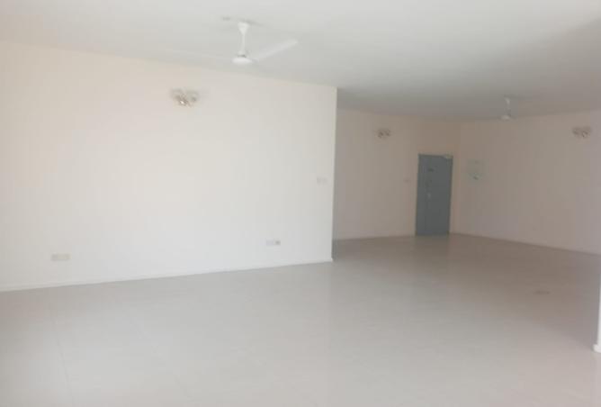 979331 - Property Image 2