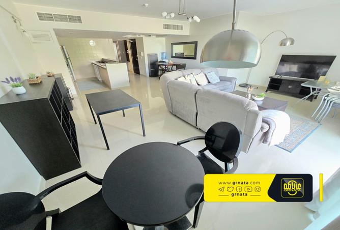 852881 - Property Image 3