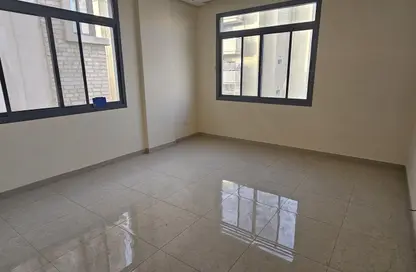 Apartment - 2 Bedrooms - 2 Bathrooms for rent in Alhajiyat - Riffa - Southern Governorate