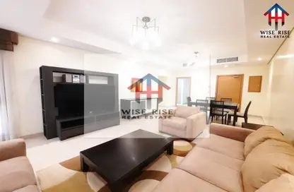 Apartment - 2 Bedrooms - 2 Bathrooms for rent in Sanabis - Manama - Capital Governorate