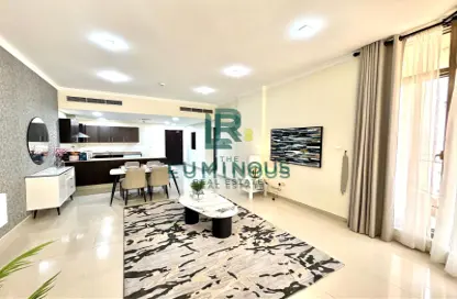 Apartment - 2 Bedrooms - 2 Bathrooms for rent in Busaiteen - Muharraq Governorate