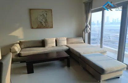 Apartment - 2 Bedrooms - 2 Bathrooms for rent in Busaiteen - Muharraq Governorate