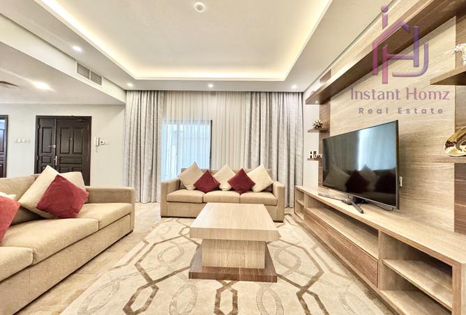 955120 - Property Image 2