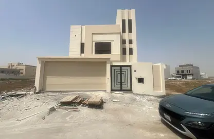Villa - 5 Bedrooms - 6 Bathrooms for sale in Saraya 2 - Bu Quwah - Northern Governorate