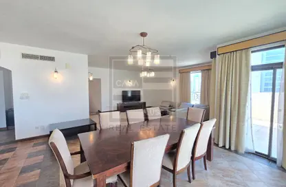 Penthouse - 3 Bedrooms - 3 Bathrooms for rent in Sanabis - Manama - Capital Governorate