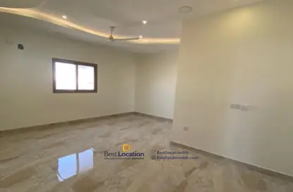 Apartment - 2 Bedrooms - 3 Bathrooms for sale in Bani Jamra - Northern Governorate