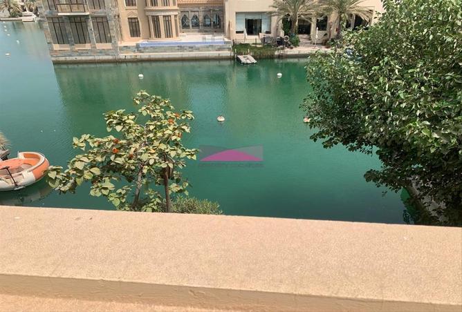 980711 - Property Image 2