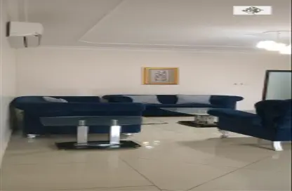 Living Room image for: Apartment - 2 Bedrooms - 2 Bathrooms for rent in Um Al Hasam - Manama - Capital Governorate, Image 1