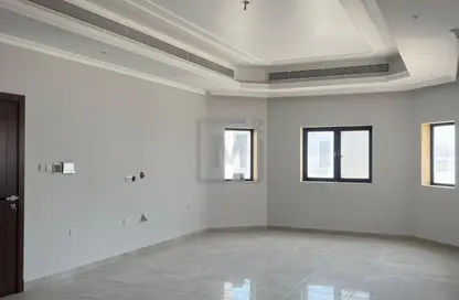 Villa - 7+ Bedrooms - 7+ Bathrooms for sale in Hidd - Muharraq Governorate