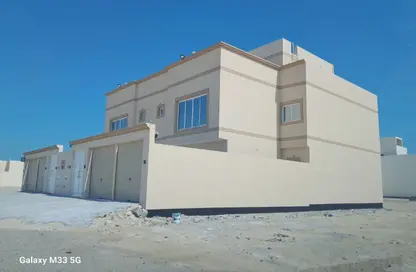 فيلا - 5 غرف نوم - 6 حمامات للبيع في عسكر - المحافظة الجنوبية