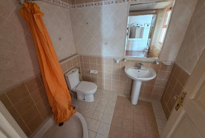 978917 - Property Image 2