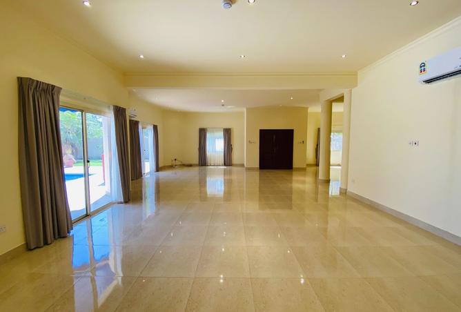 957955 - Property Image 3