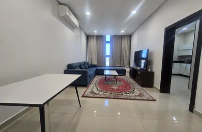 Apartment - 2 Bedrooms - 3 Bathrooms for rent in Segaya - Manama - Capital Governorate